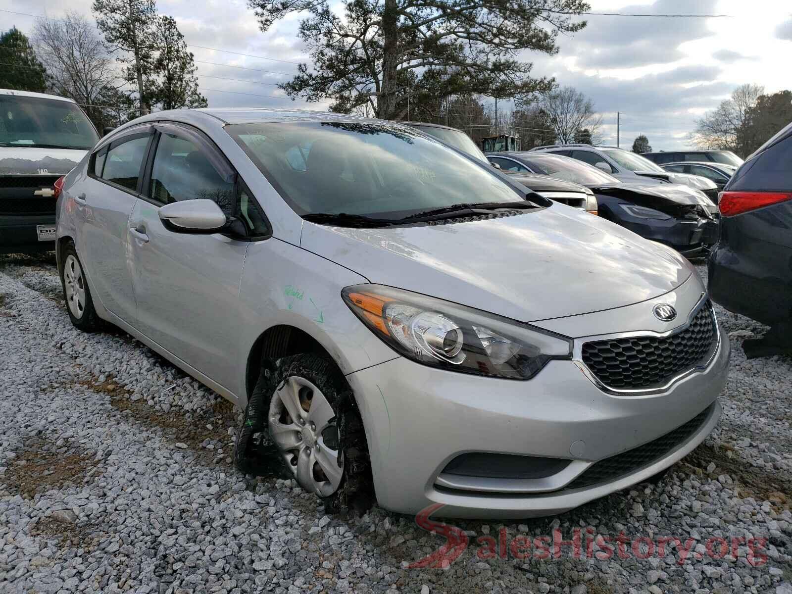 KNAFK4A62G5592056 2016 KIA FORTE