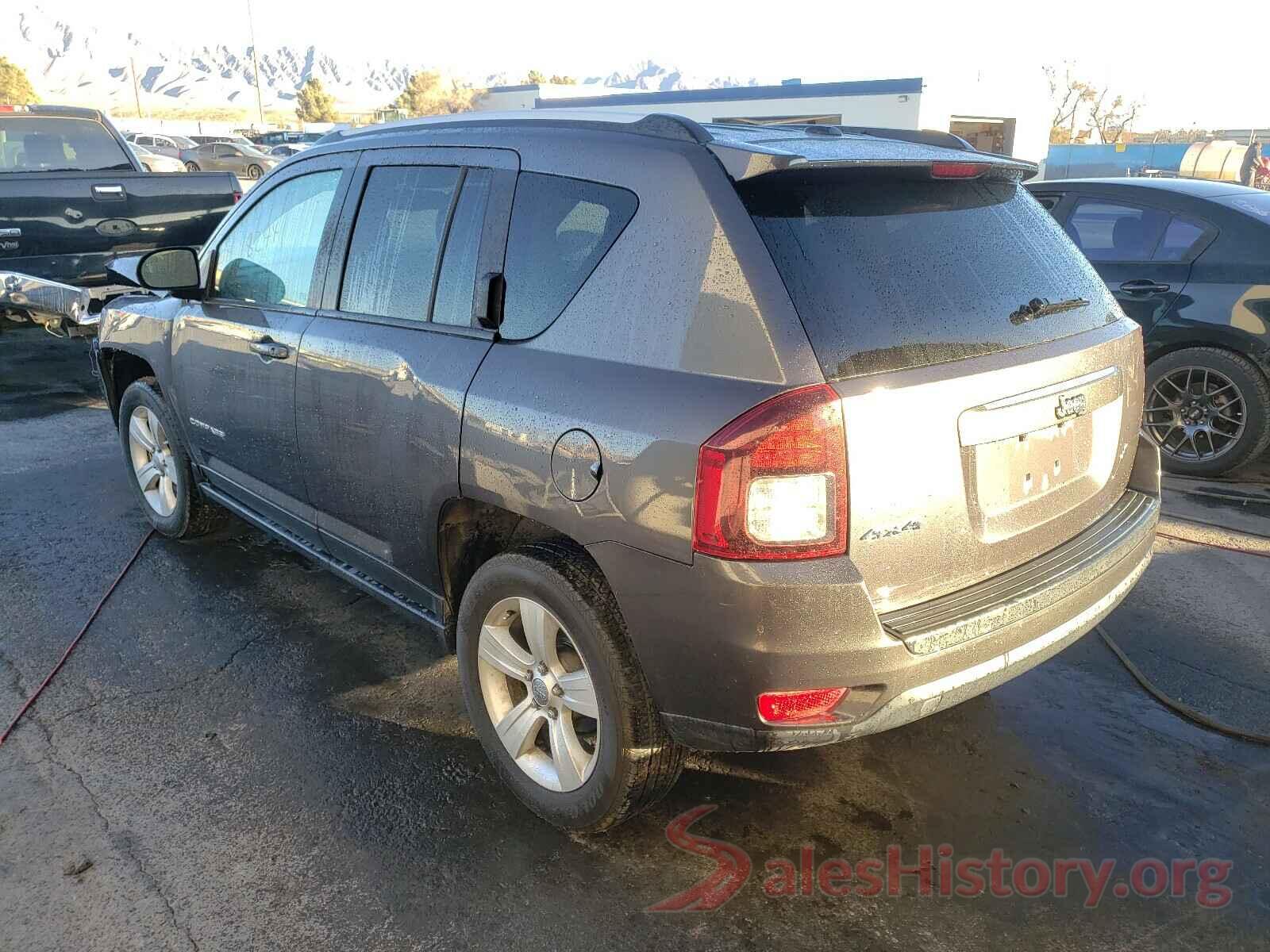 1C4NJDBB2GD520387 2016 JEEP COMPASS