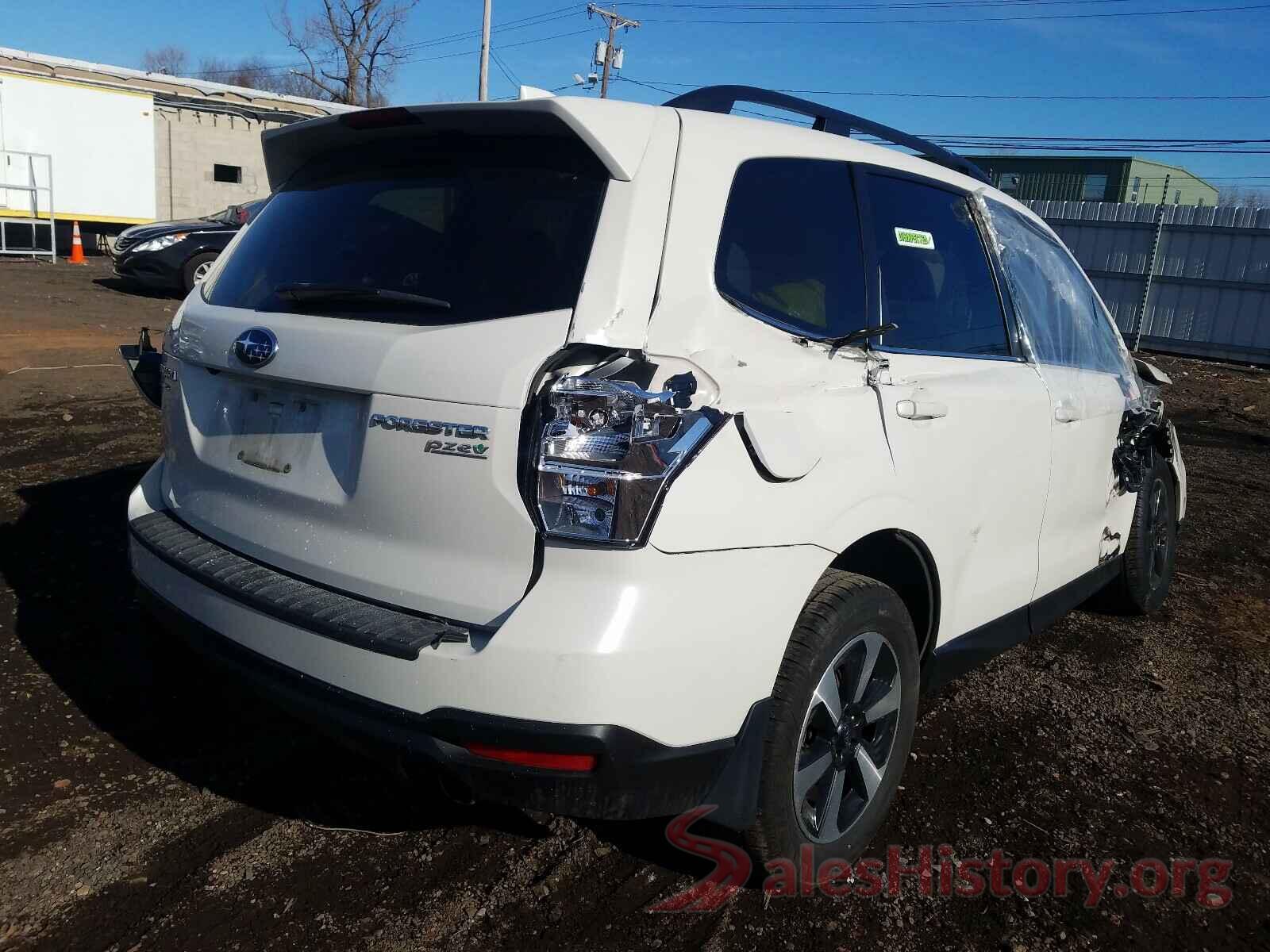 JF2SJAJC7HH408739 2017 SUBARU FORESTER