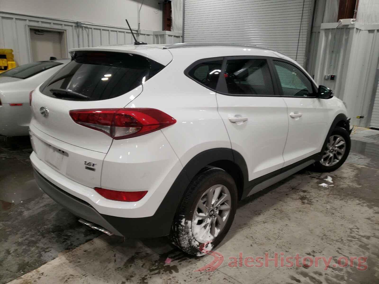 KM8J3CA22HU371688 2017 HYUNDAI TUCSON