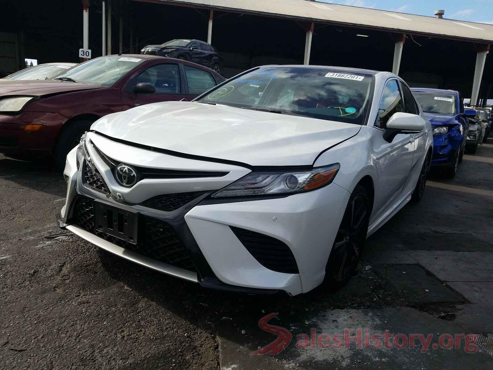 4T1BZ1HK0JU015730 2018 TOYOTA CAMRY