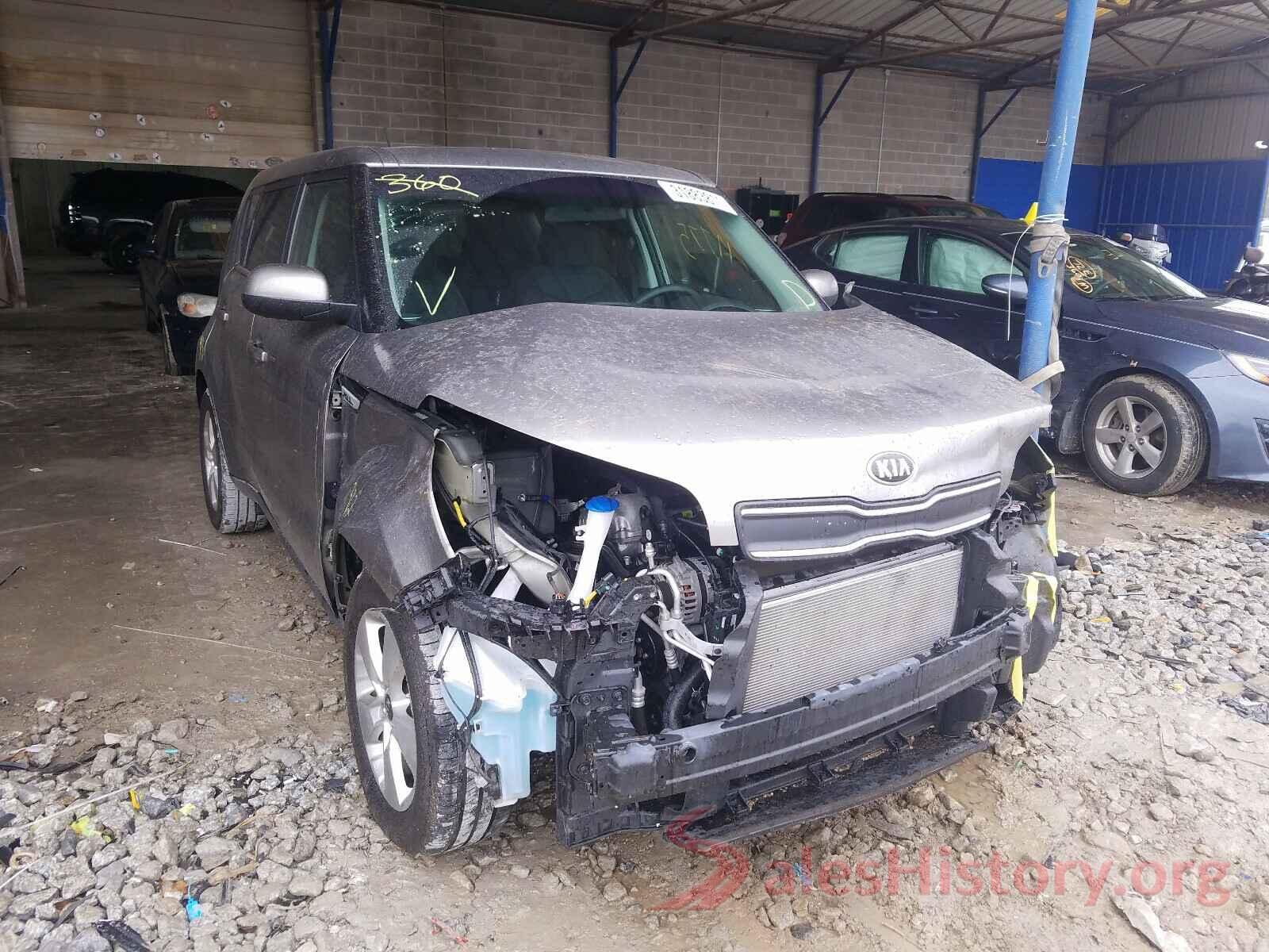 KNDJN2A28J7524619 2018 KIA SOUL