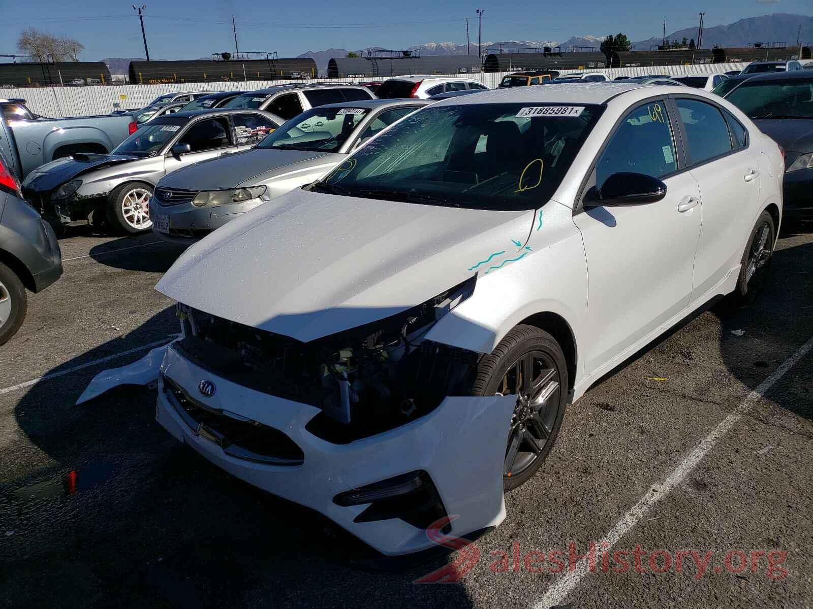 3KPF34AD5ME285382 2021 KIA FORTE