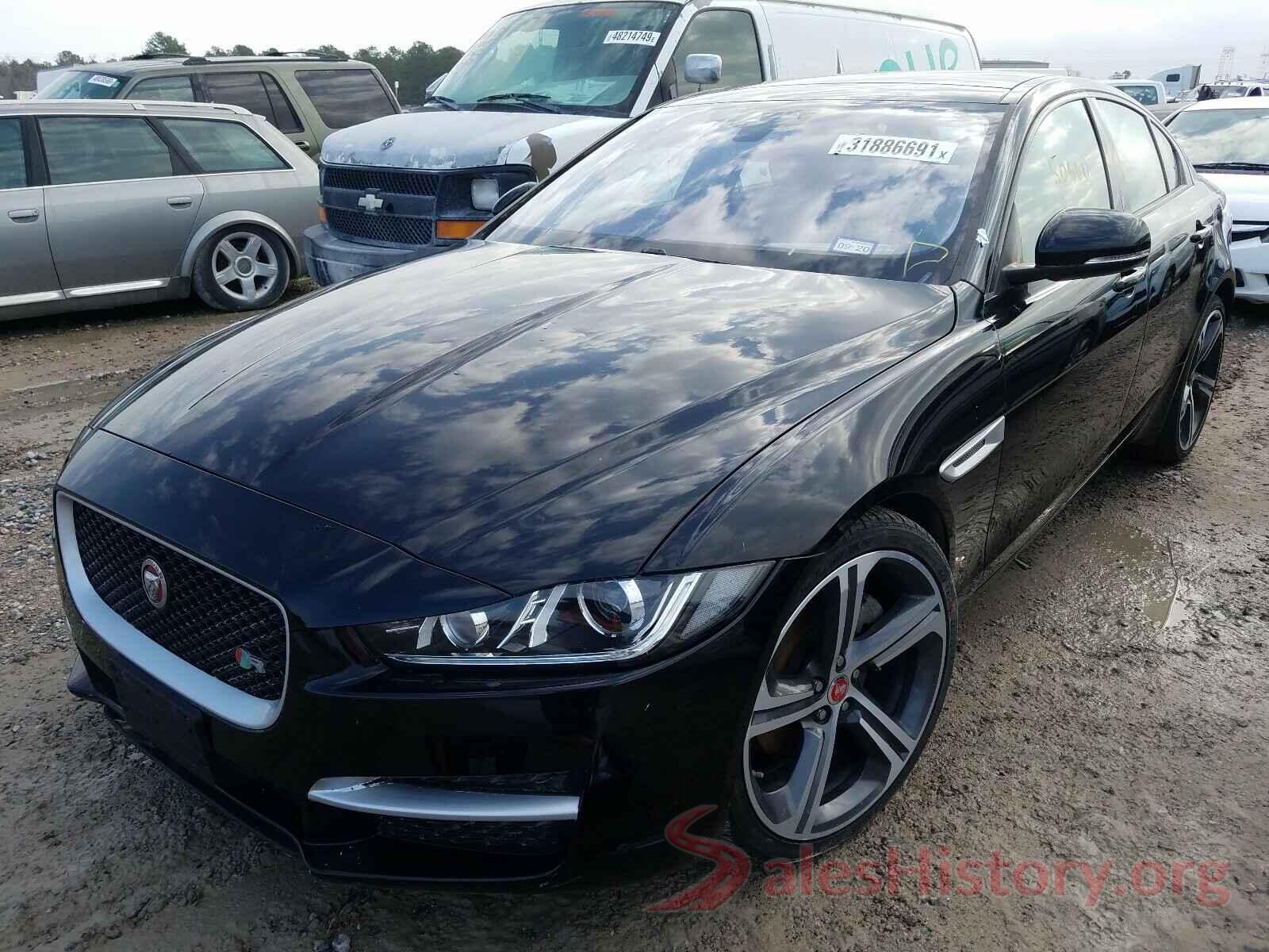 SAJAD4FX1JCP32742 2018 JAGUAR XE