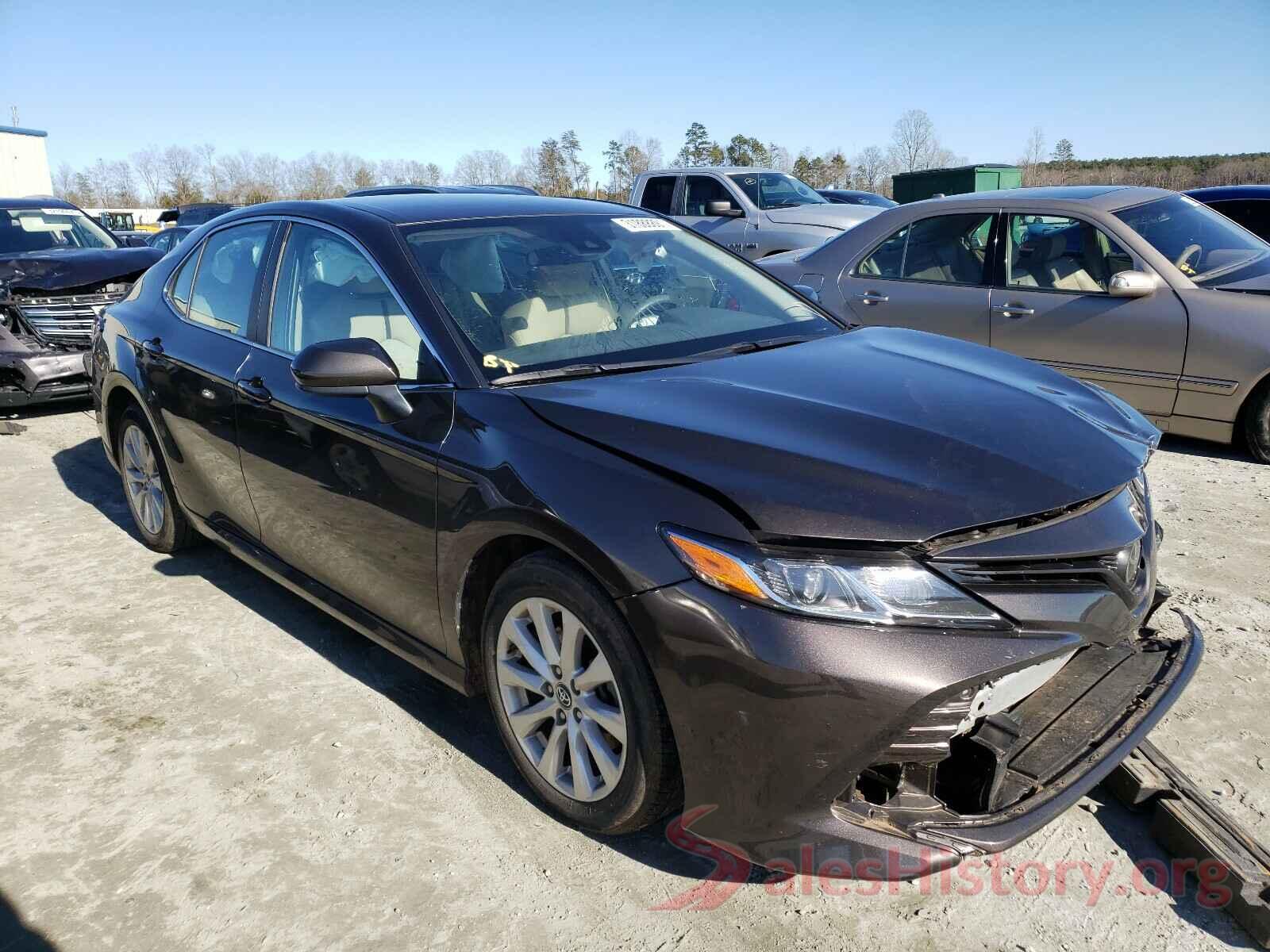 4T1B11HK6KU744470 2019 TOYOTA CAMRY