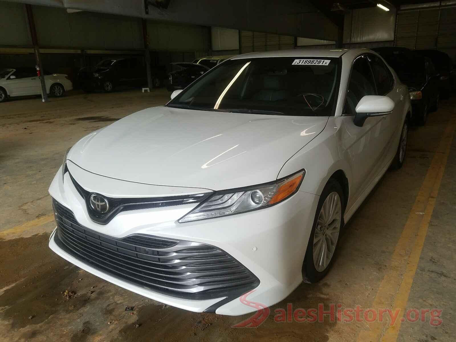 4T1B11HK5JU056135 2018 TOYOTA CAMRY