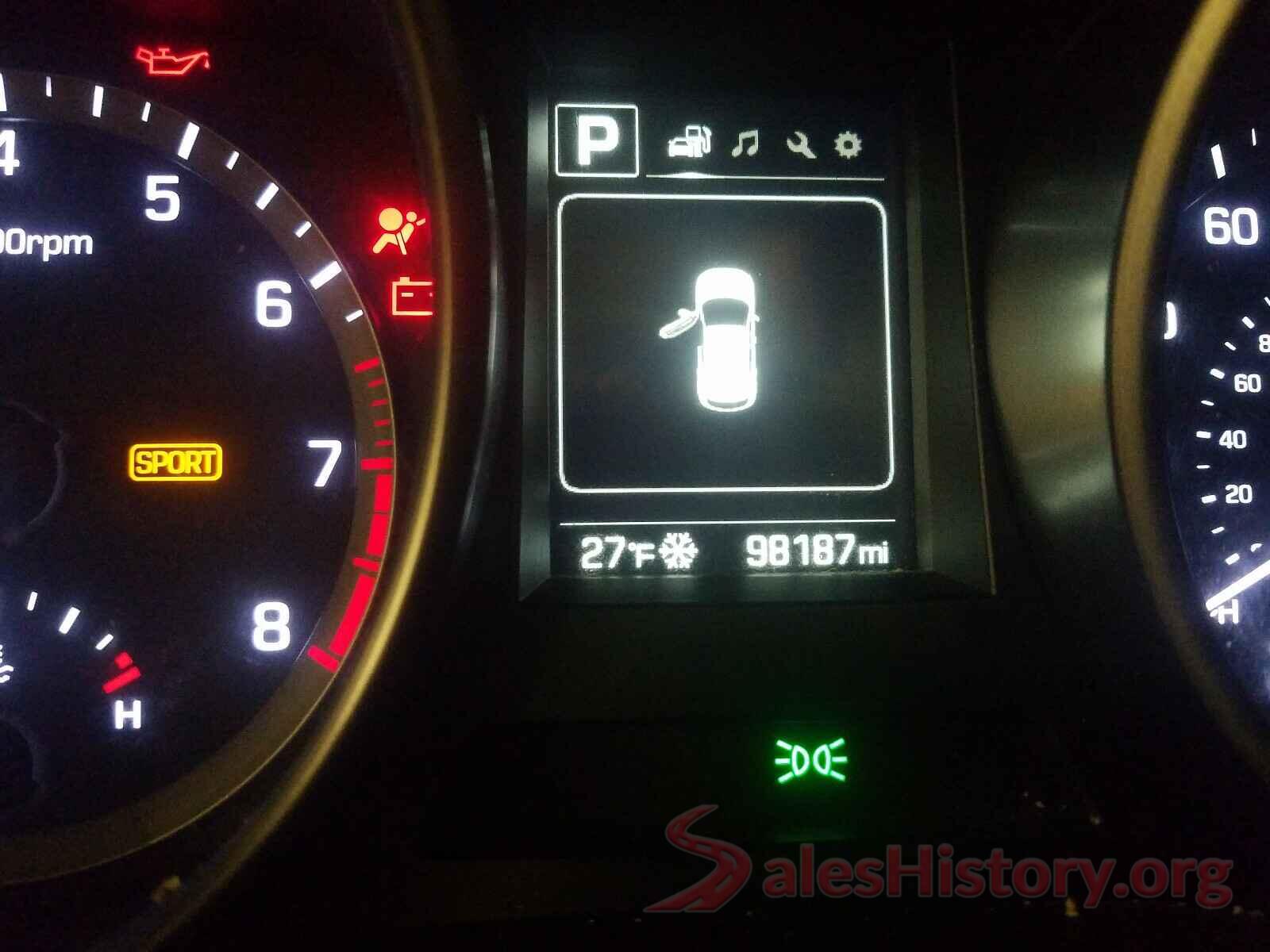 KM8SMDHF9HU169351 2017 HYUNDAI SANTA FE