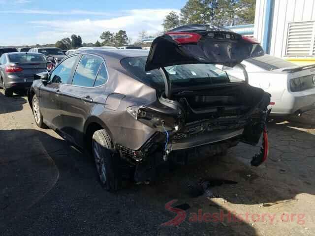 4T1B11HK0JU530704 2018 TOYOTA CAMRY