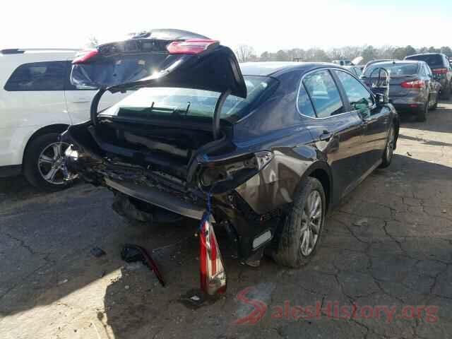 4T1B11HK0JU530704 2018 TOYOTA CAMRY