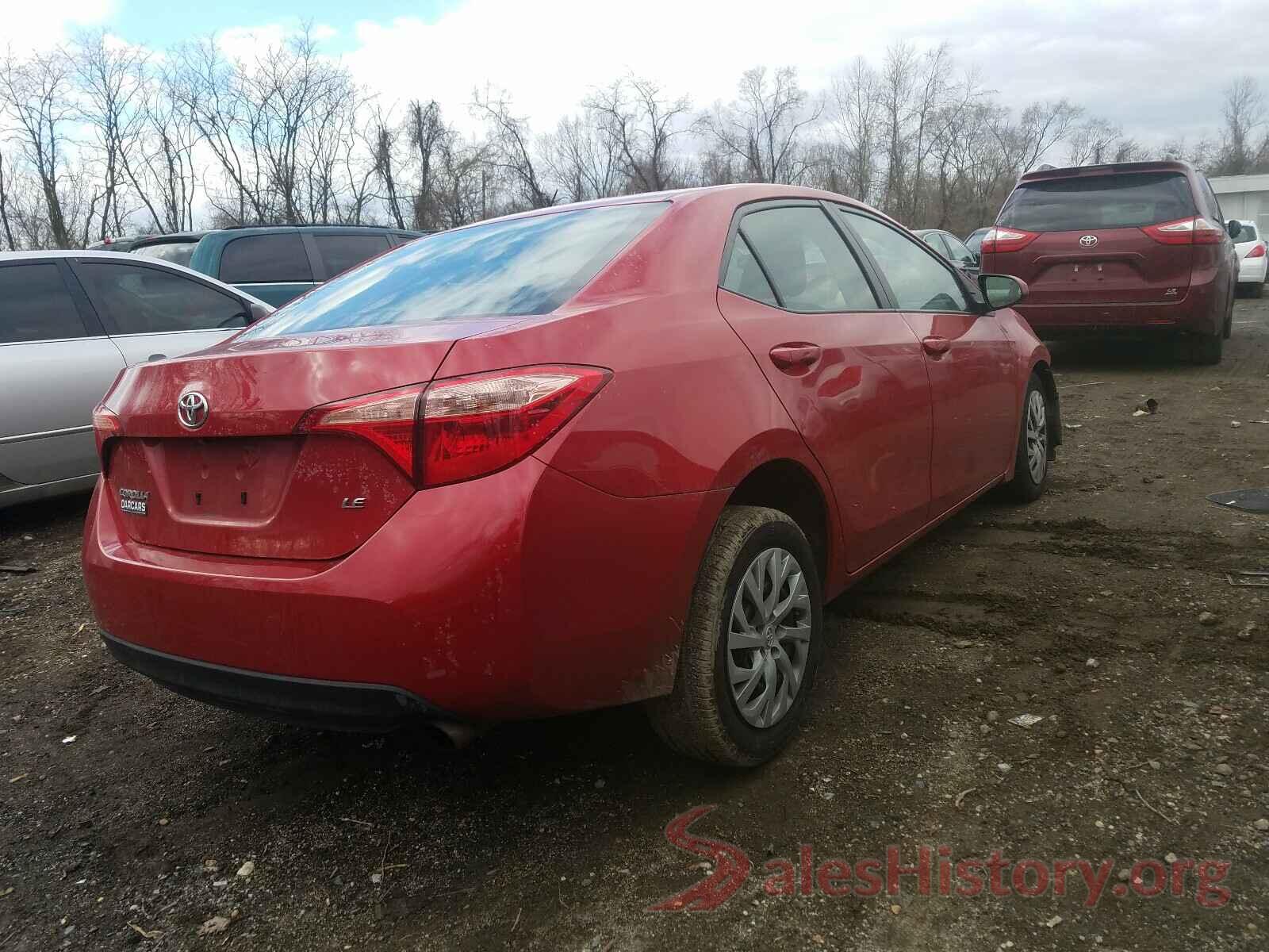 2T1BURHE5JC063135 2018 TOYOTA COROLLA