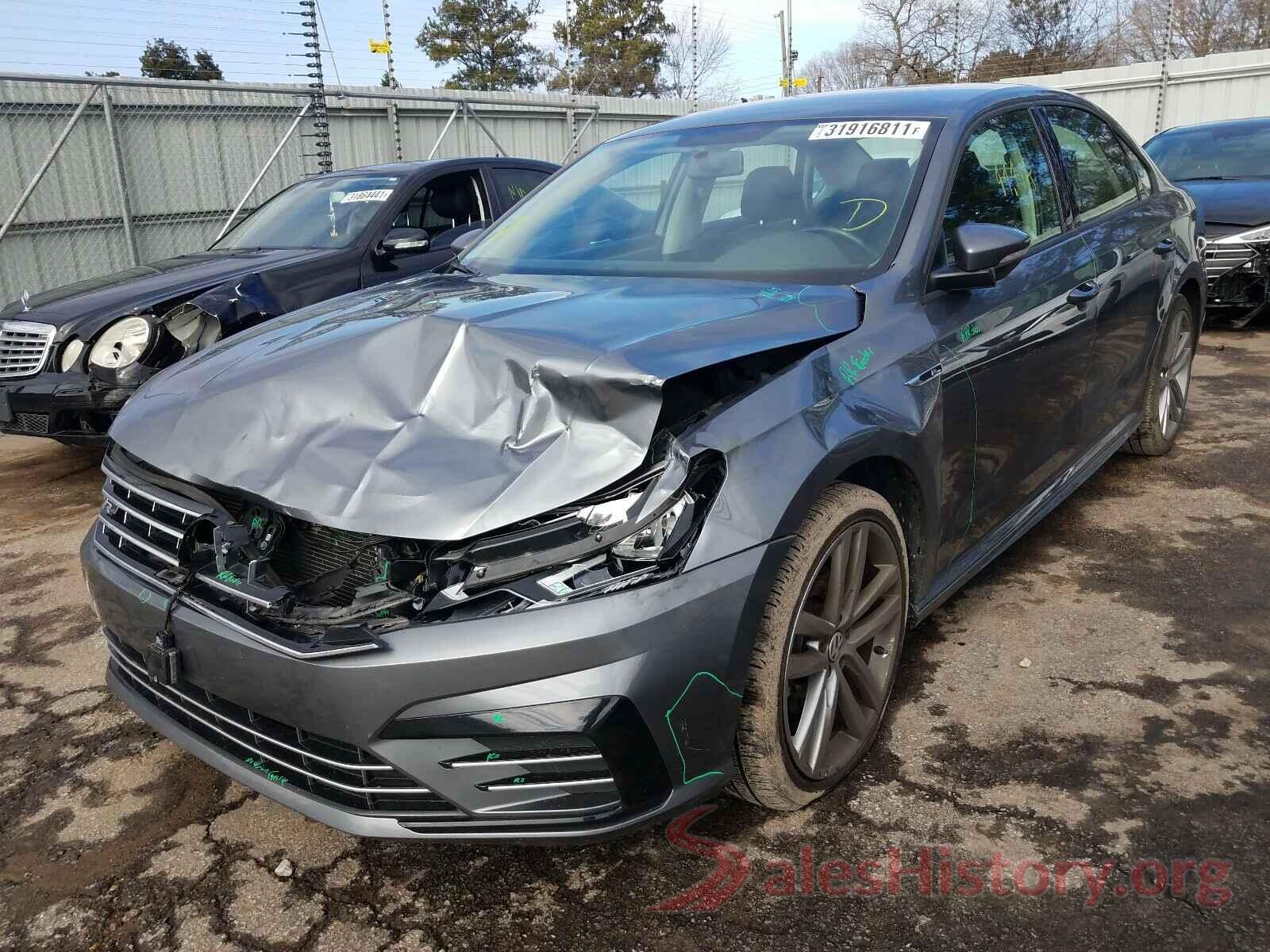 1VWAA7A3XJC014102 2018 VOLKSWAGEN PASSAT