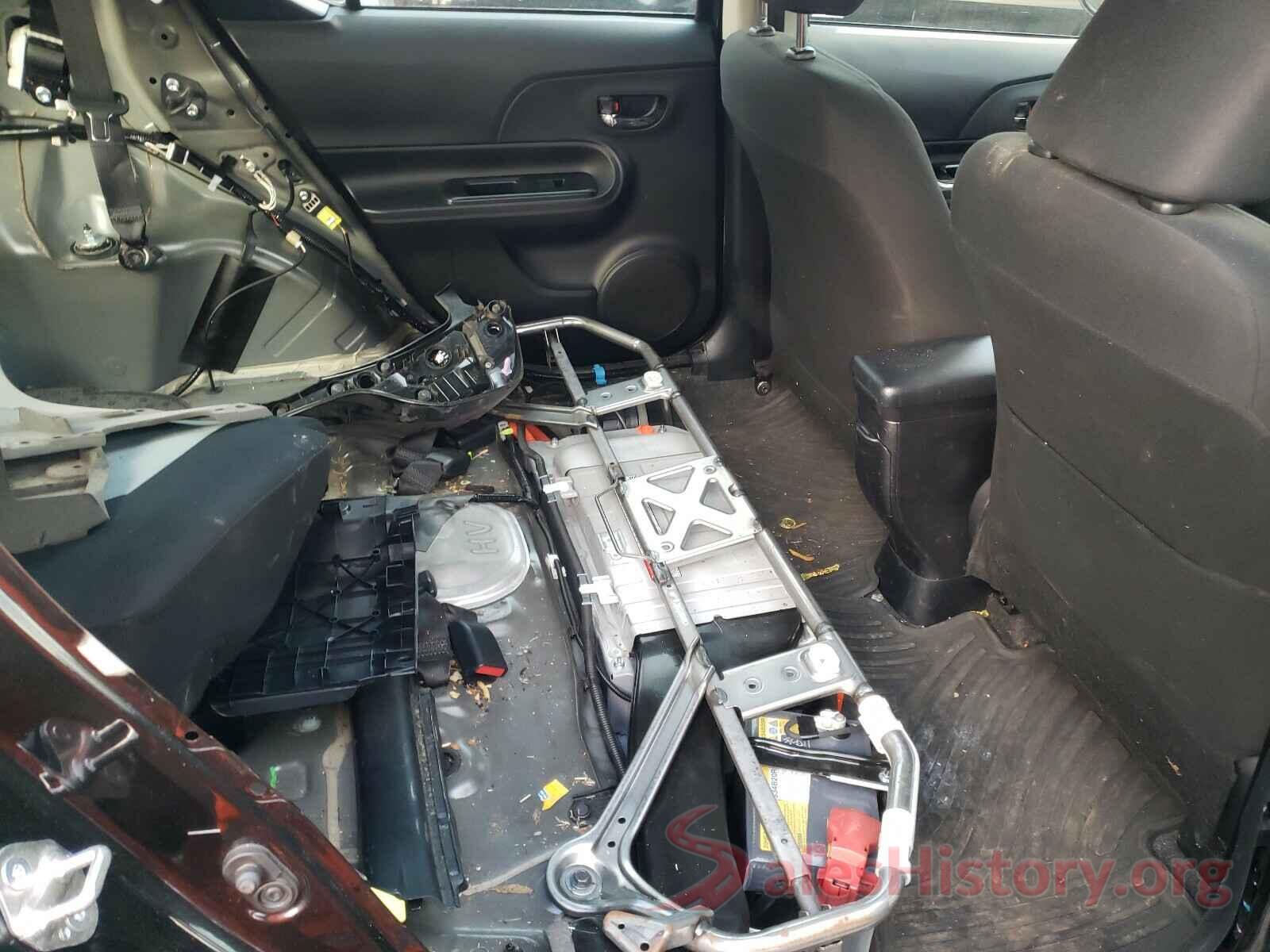 JTDKDTB36G1119715 2016 TOYOTA PRIUS