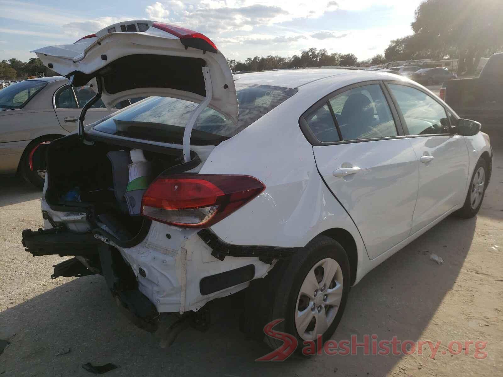 3KPFK4A76JE212014 2018 KIA FORTE