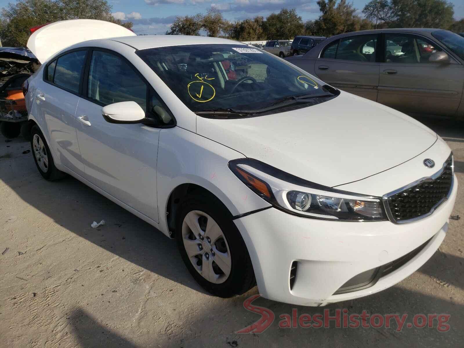 3KPFK4A76JE212014 2018 KIA FORTE