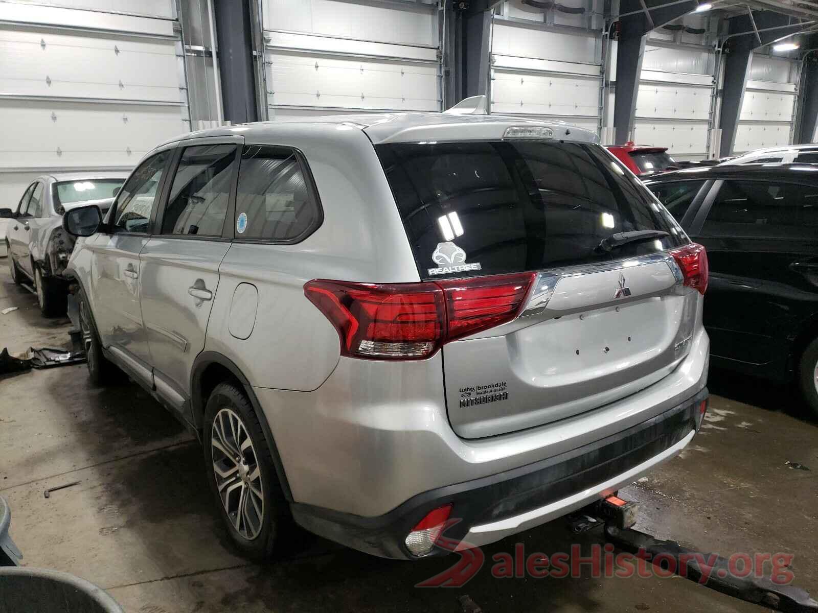 JA4AZ3A33JJ000987 2018 MITSUBISHI OUTLANDER