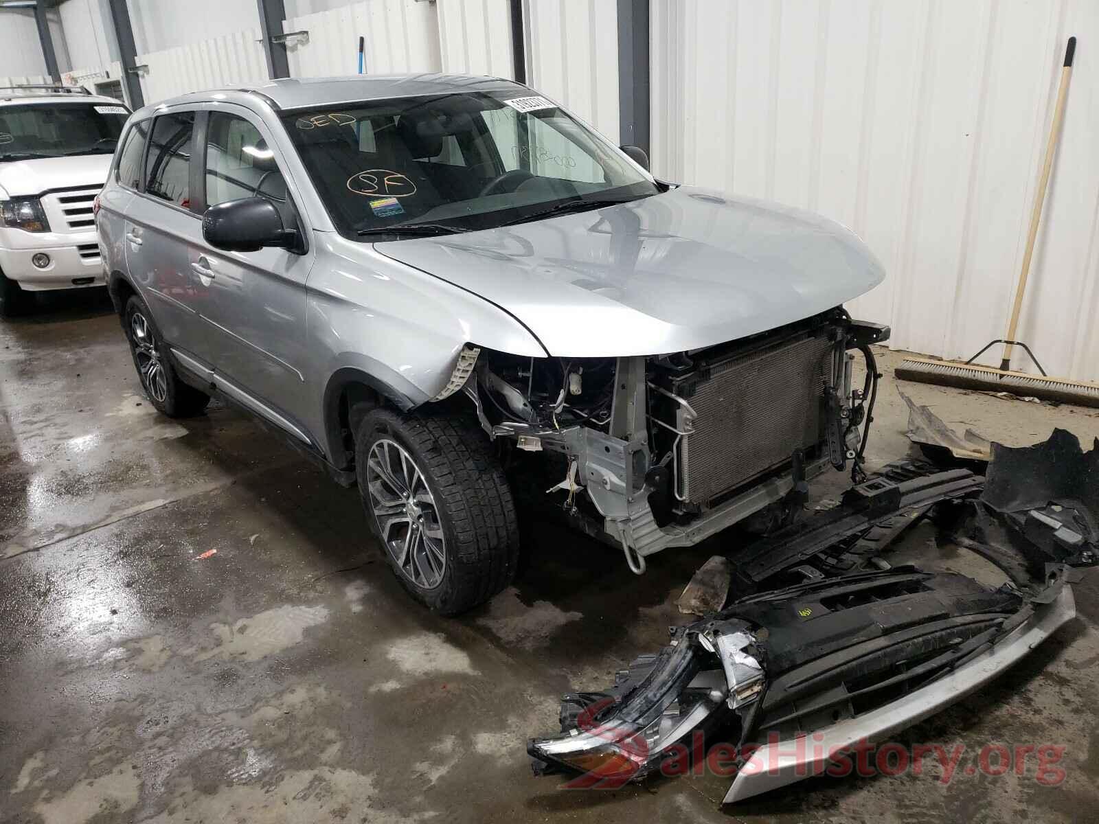 JA4AZ3A33JJ000987 2018 MITSUBISHI OUTLANDER