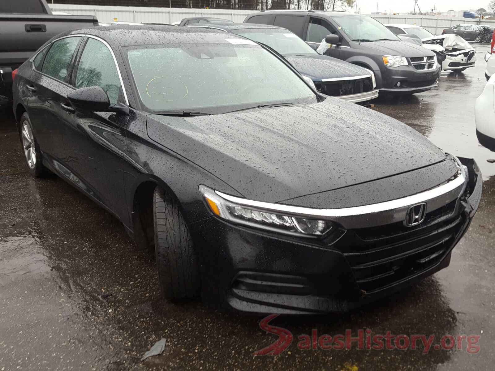 1HGCV1F10JA163443 2018 HONDA ACCORD