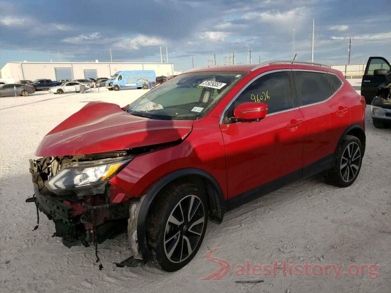 JN1BJ1CP8HW016706 2017 NISSAN ROGUE