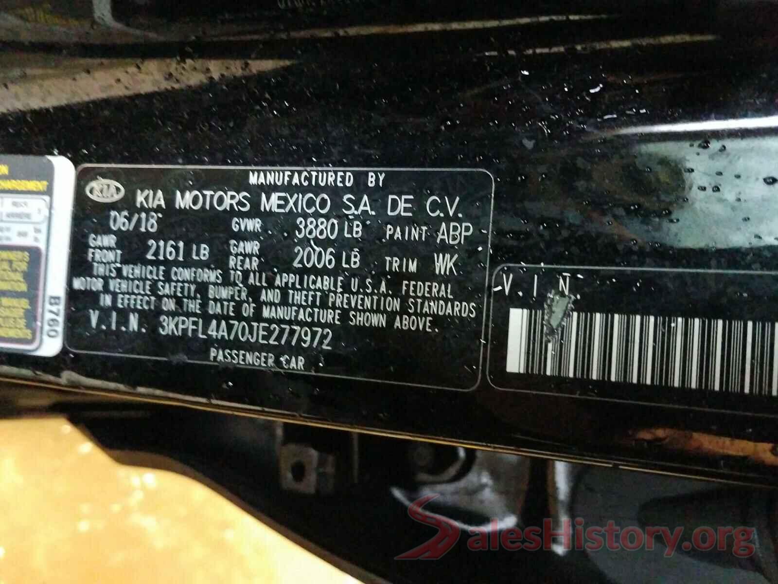 3KPFL4A70JE277972 2018 KIA FORTE