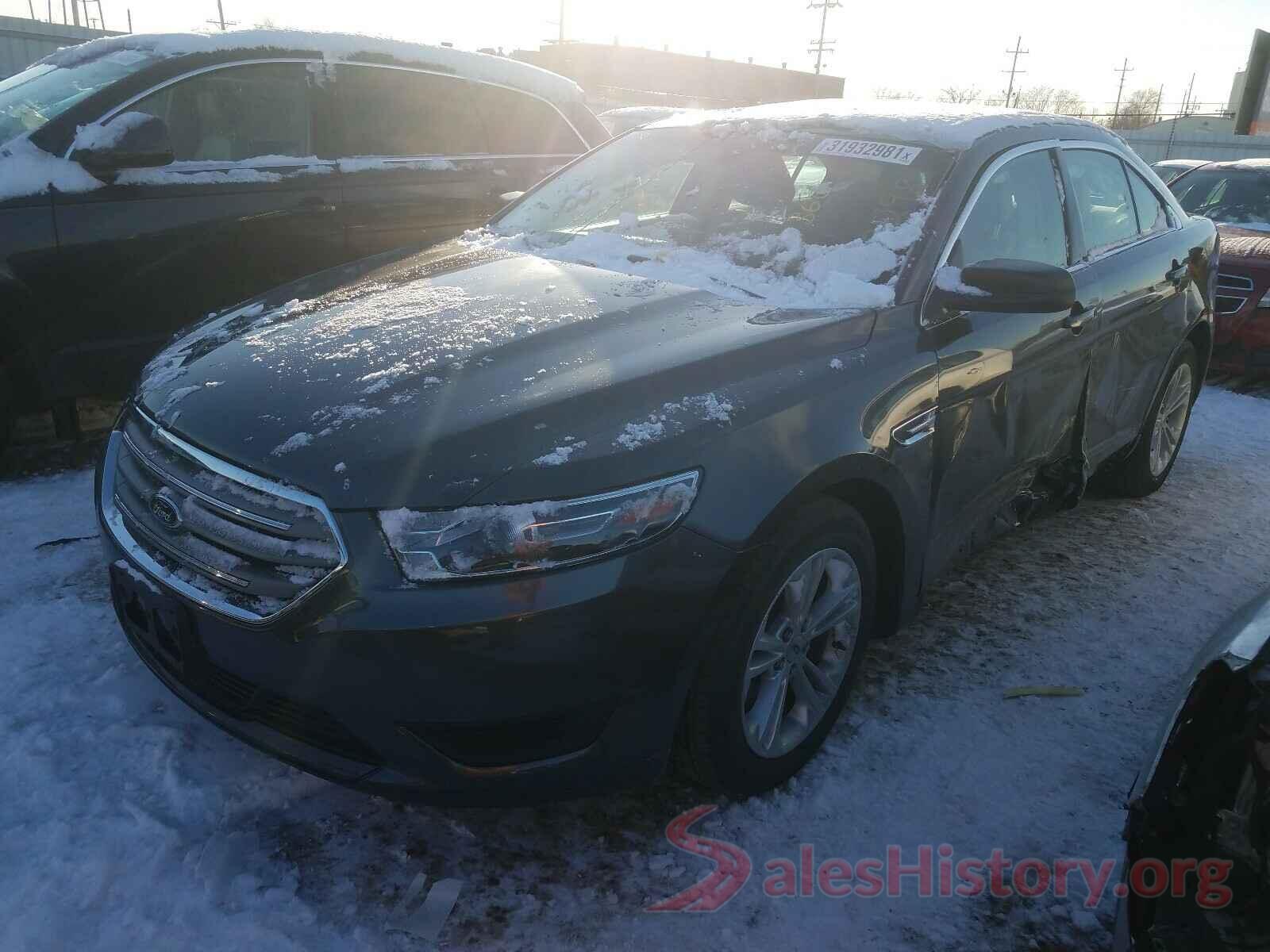 1FAHP2D85JG122992 2018 FORD TAURUS