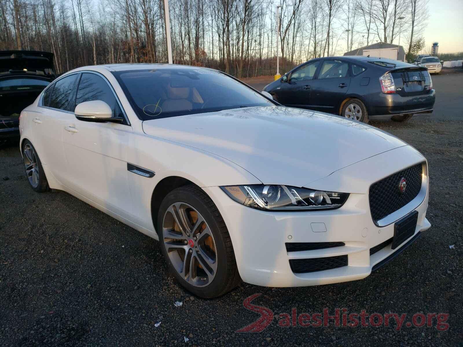 SAJAK4BV5HA953342 2017 JAGUAR XE