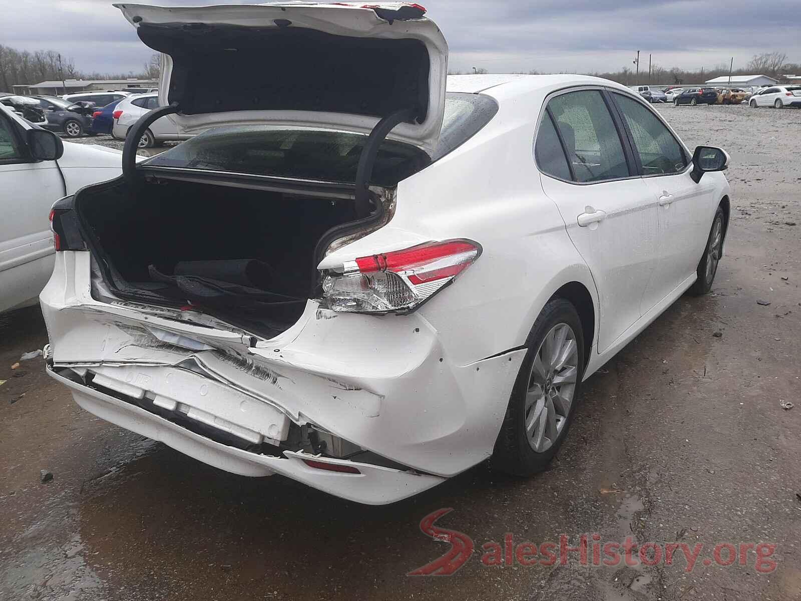 JTNB11HK6J3000405 2018 TOYOTA CAMRY