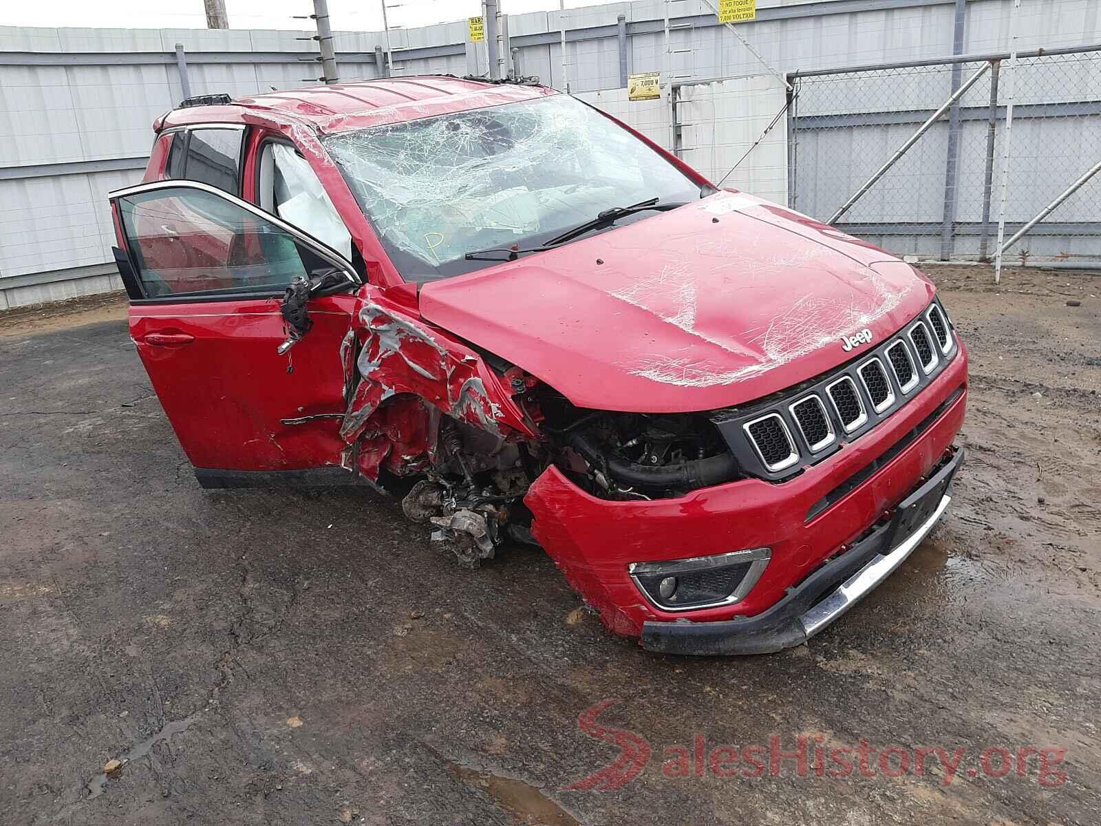 3C4NJCCB4JT358059 2018 JEEP COMPASS