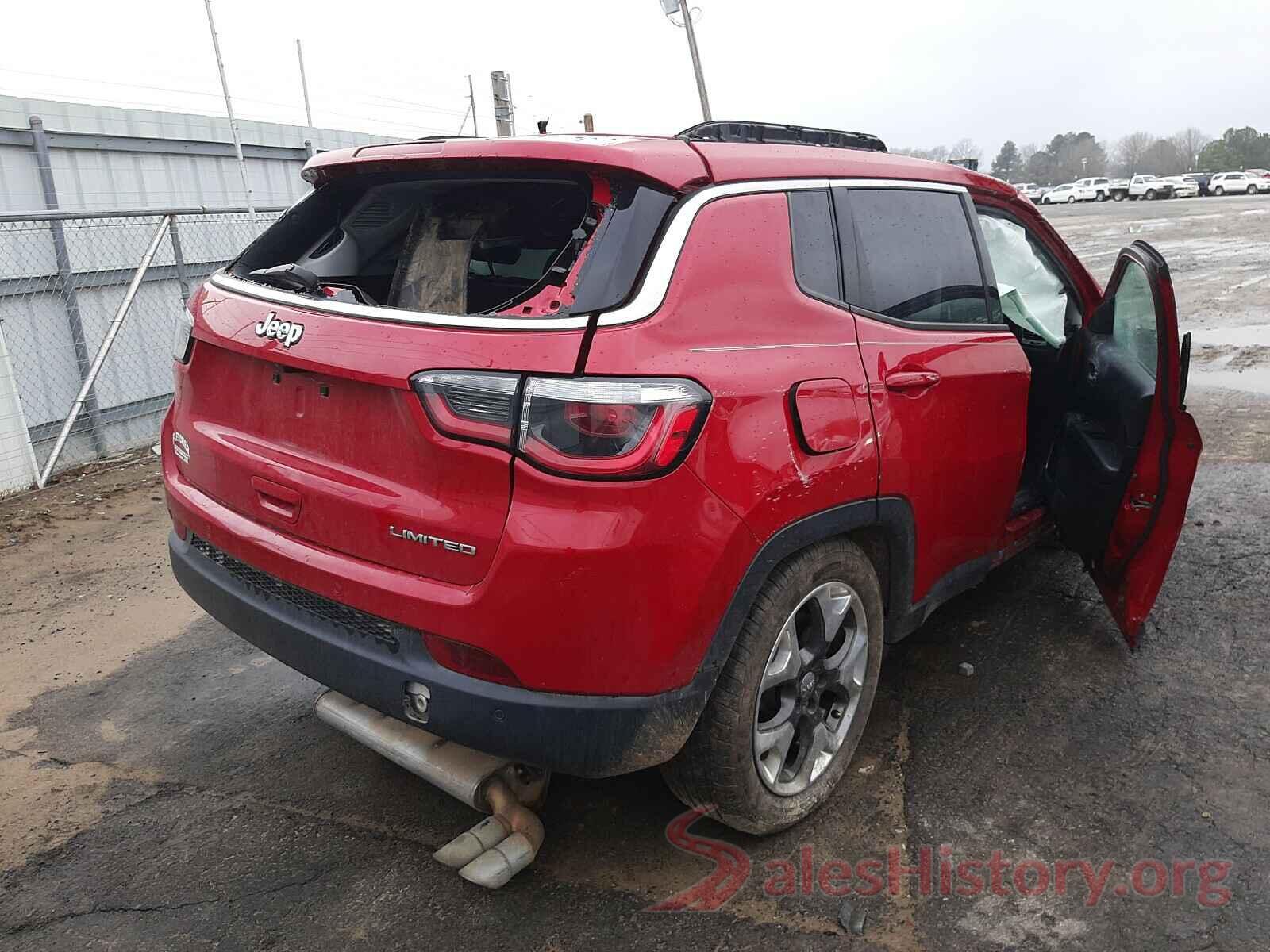 3C4NJCCB4JT358059 2018 JEEP COMPASS