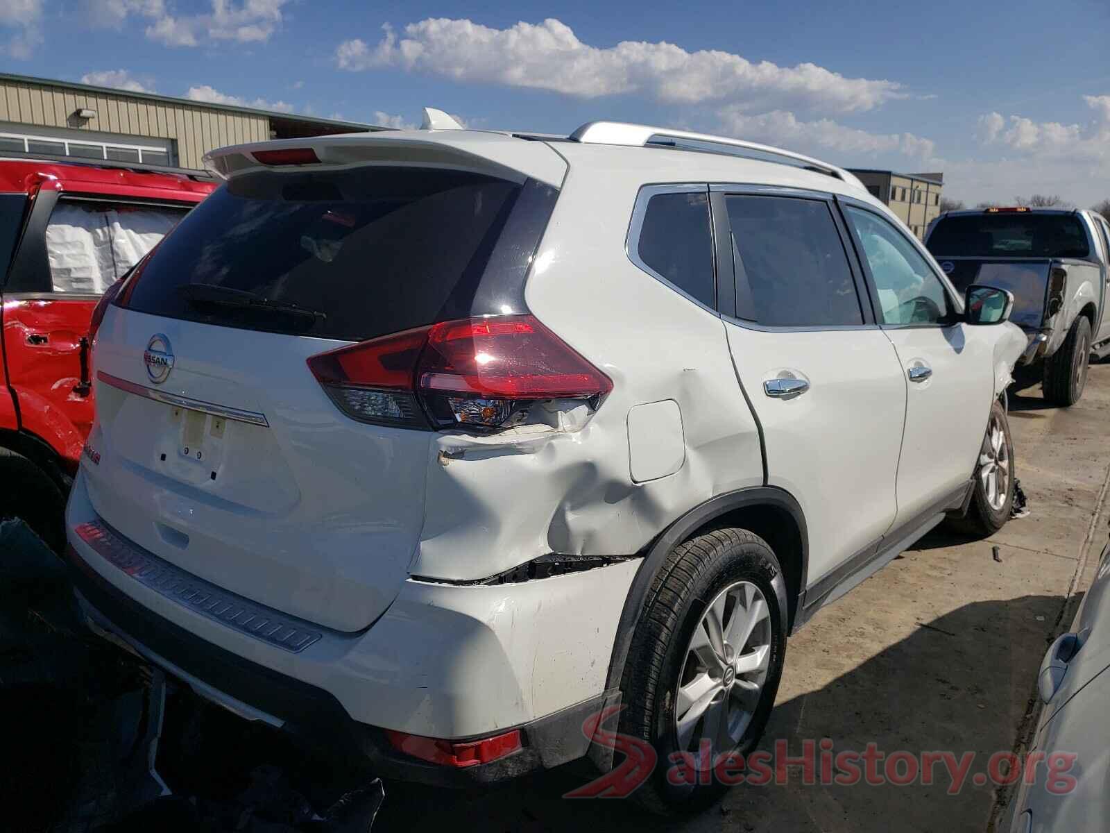 JN8AT2MT0JW469572 2018 NISSAN ROGUE