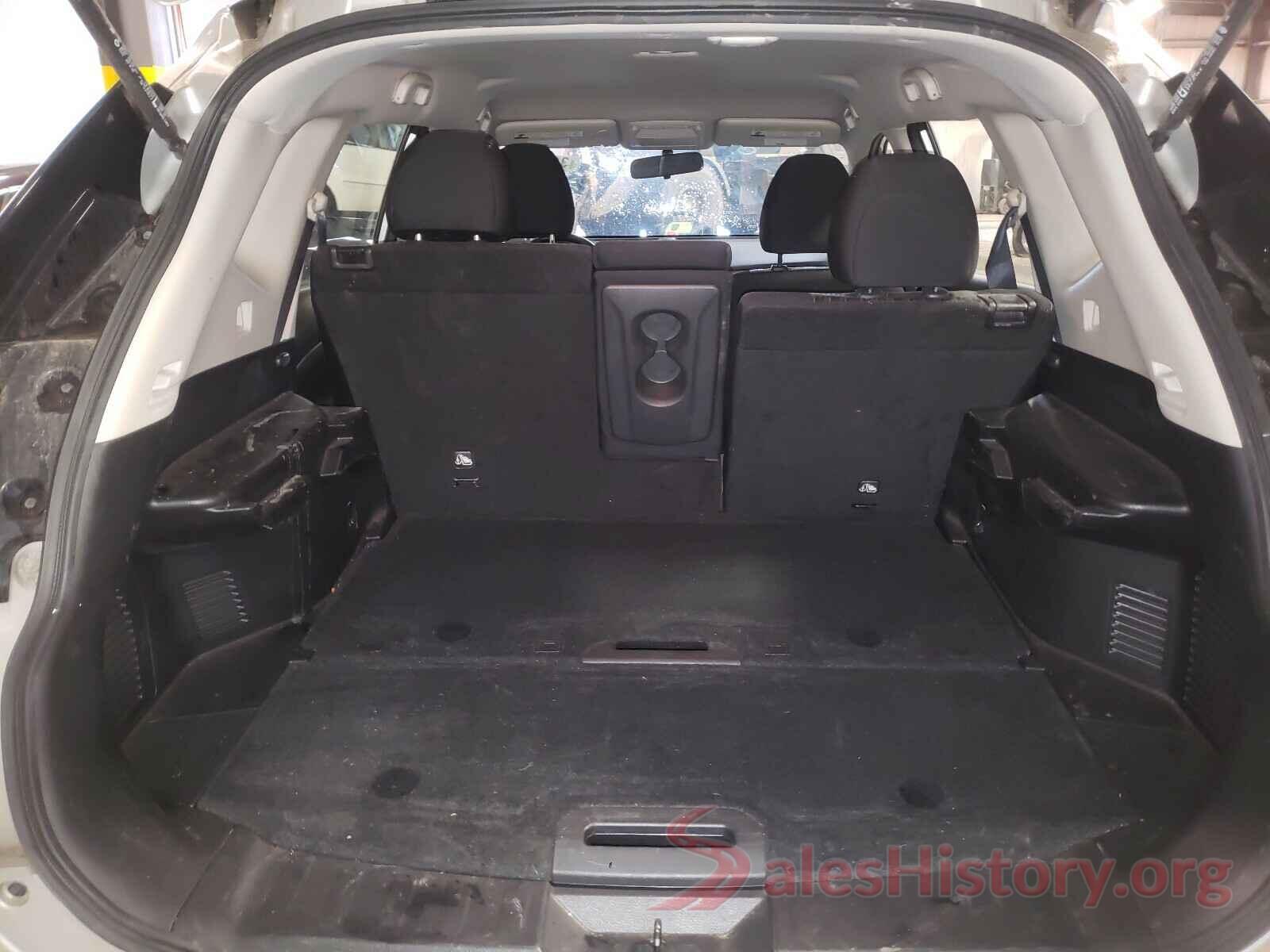 KNMAT2MT5HP505255 2017 NISSAN ROGUE