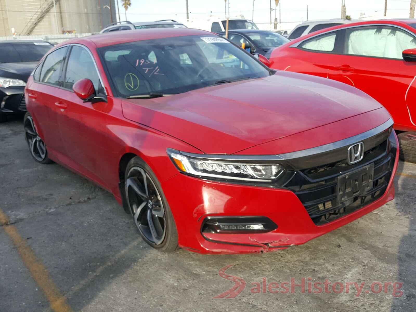 1HGCV1F35JA082844 2018 HONDA ACCORD