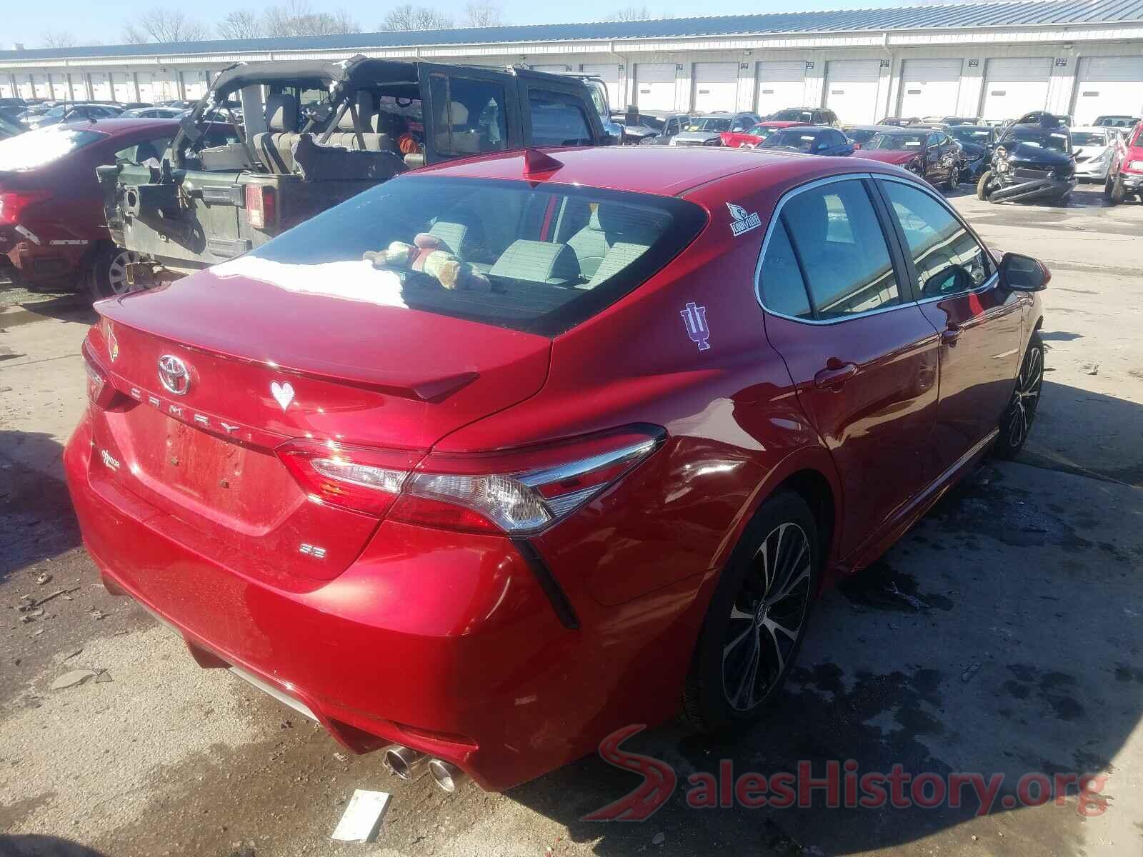 4T1B11HKXKU294273 2019 TOYOTA CAMRY