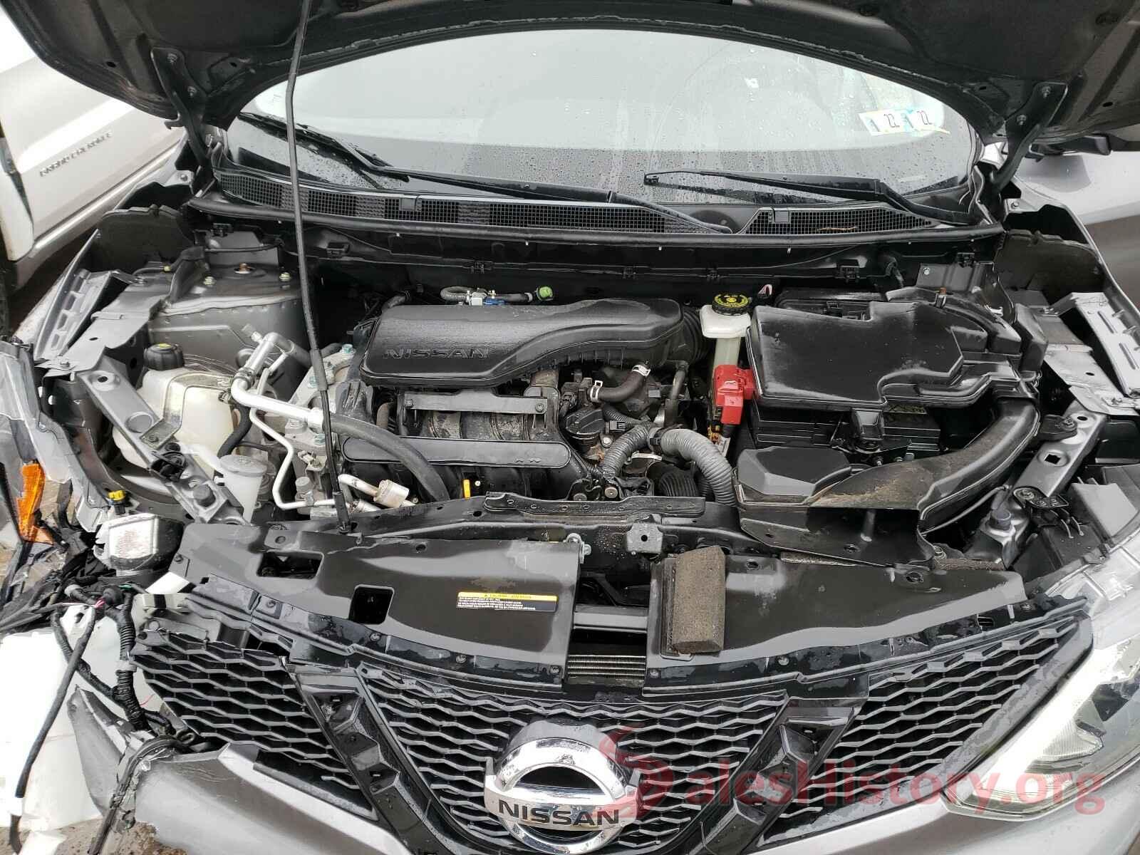 JN1BJ1CR0JW201033 2018 NISSAN ROGUE