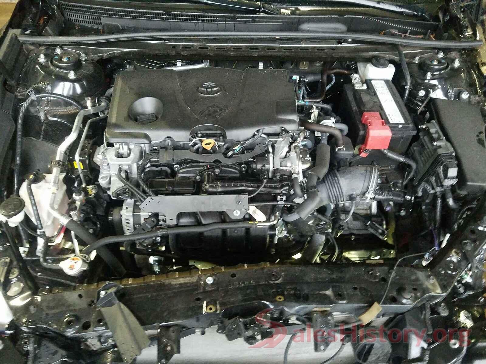 4T1B11HKXKU208864 2019 TOYOTA CAMRY