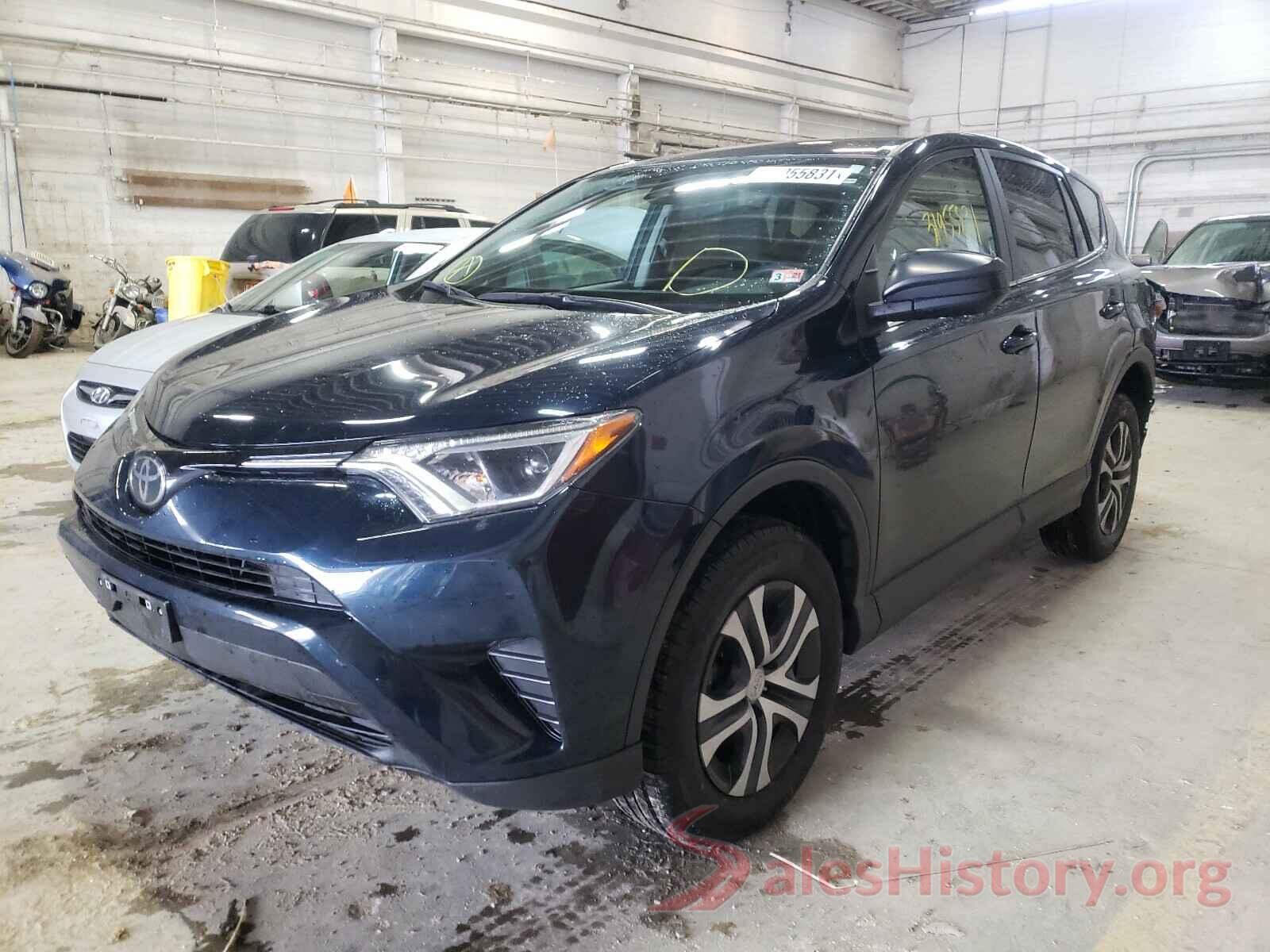 JTMBFREV2JJ210045 2018 TOYOTA RAV4