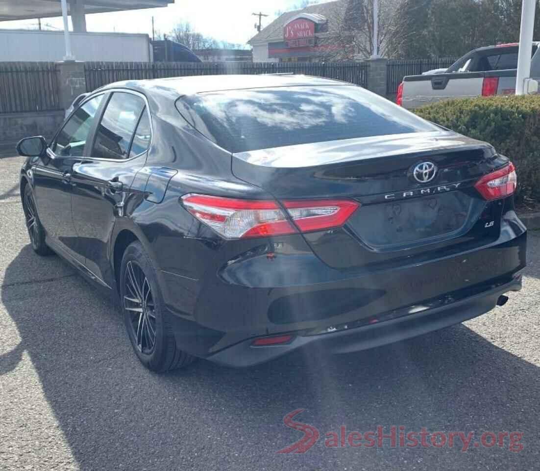 4T1B11HK3JU562854 2018 TOYOTA CAMRY