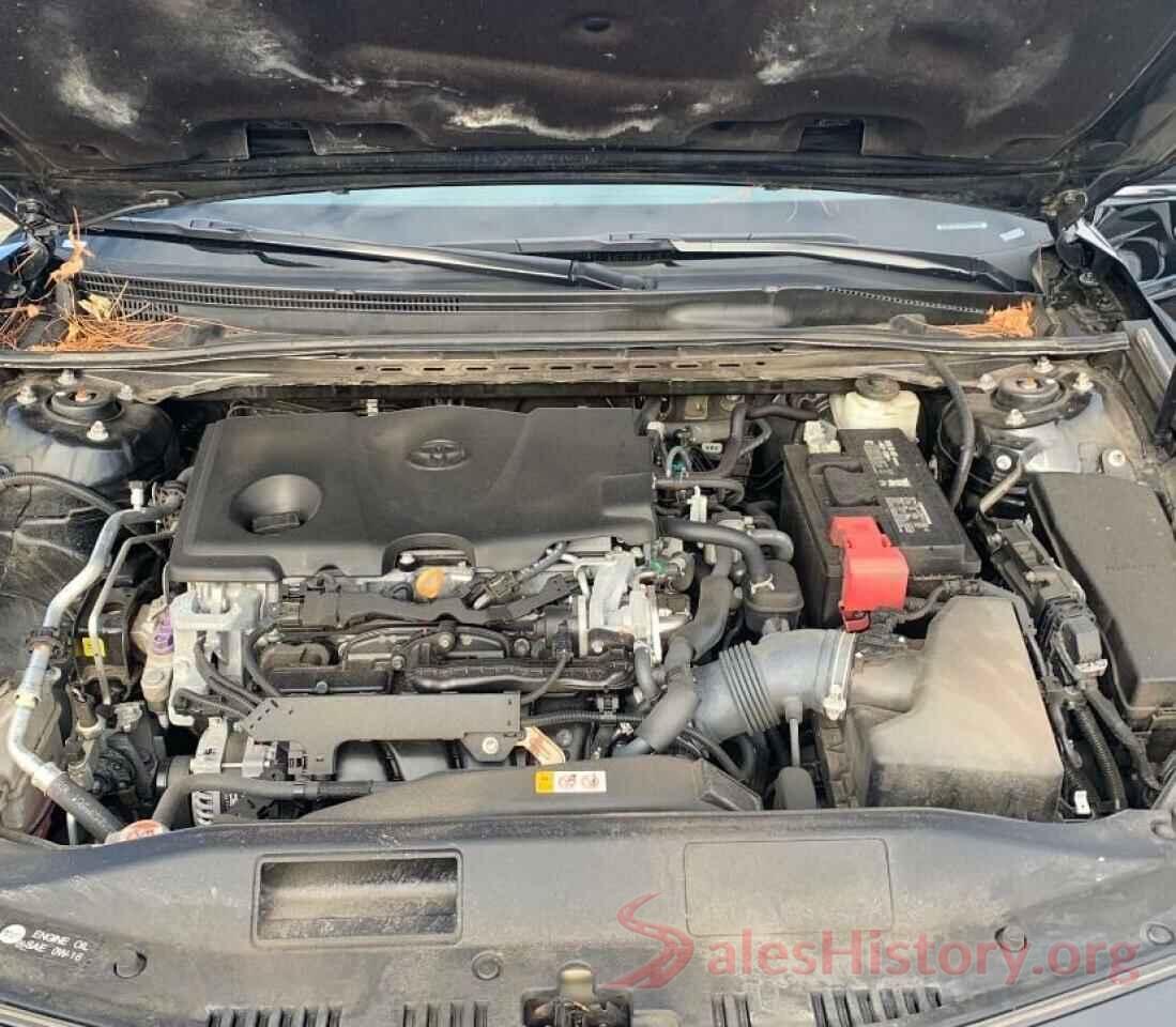 4T1B11HK3JU562854 2018 TOYOTA CAMRY