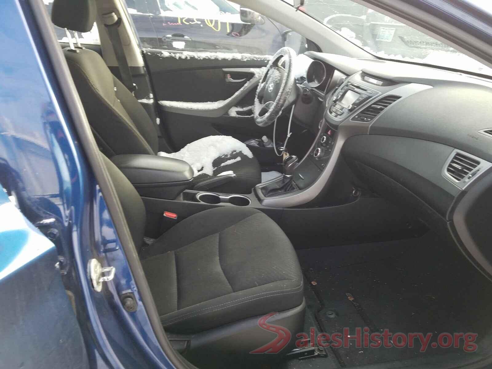 5NPDH4AE4GH781274 2016 HYUNDAI ELANTRA