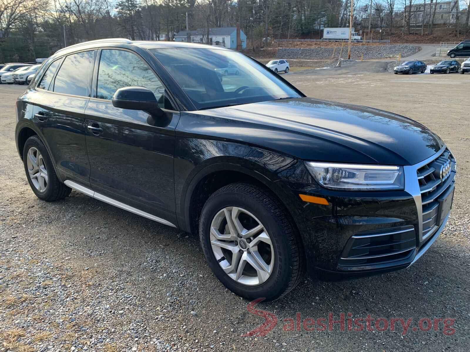 WA1ANAFY3J2100165 2018 AUDI Q5