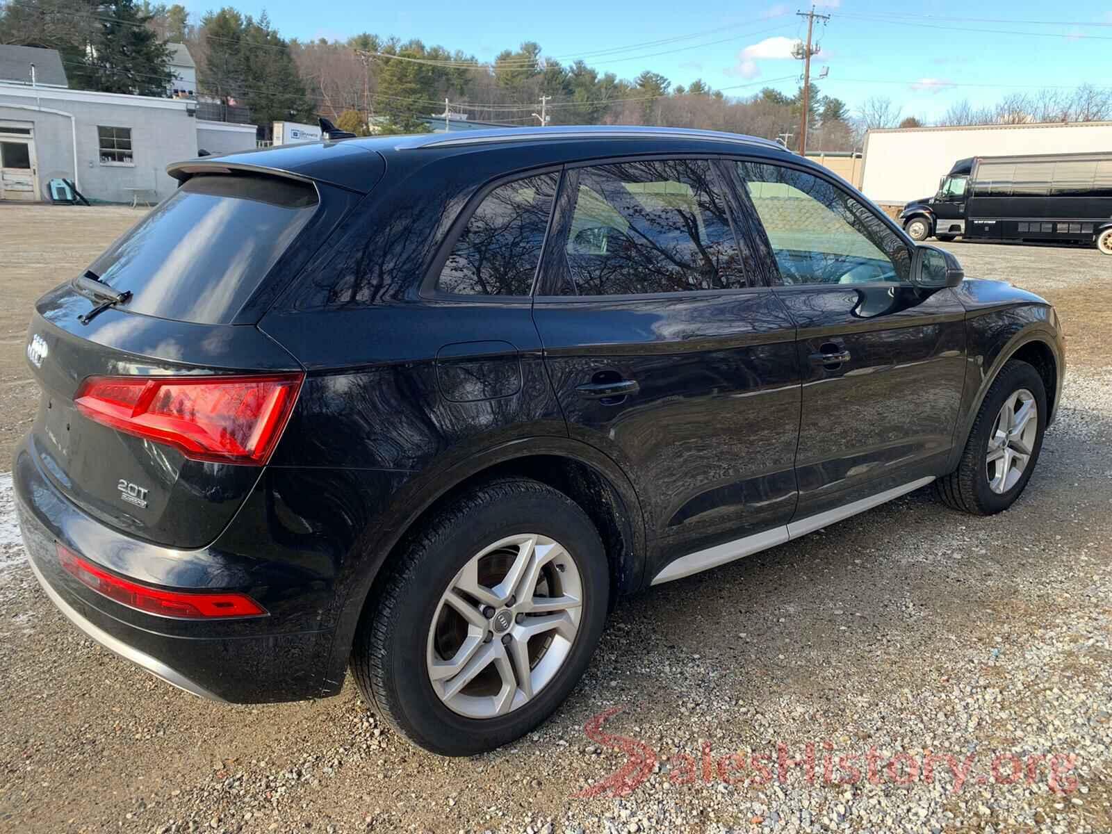 WA1ANAFY3J2100165 2018 AUDI Q5