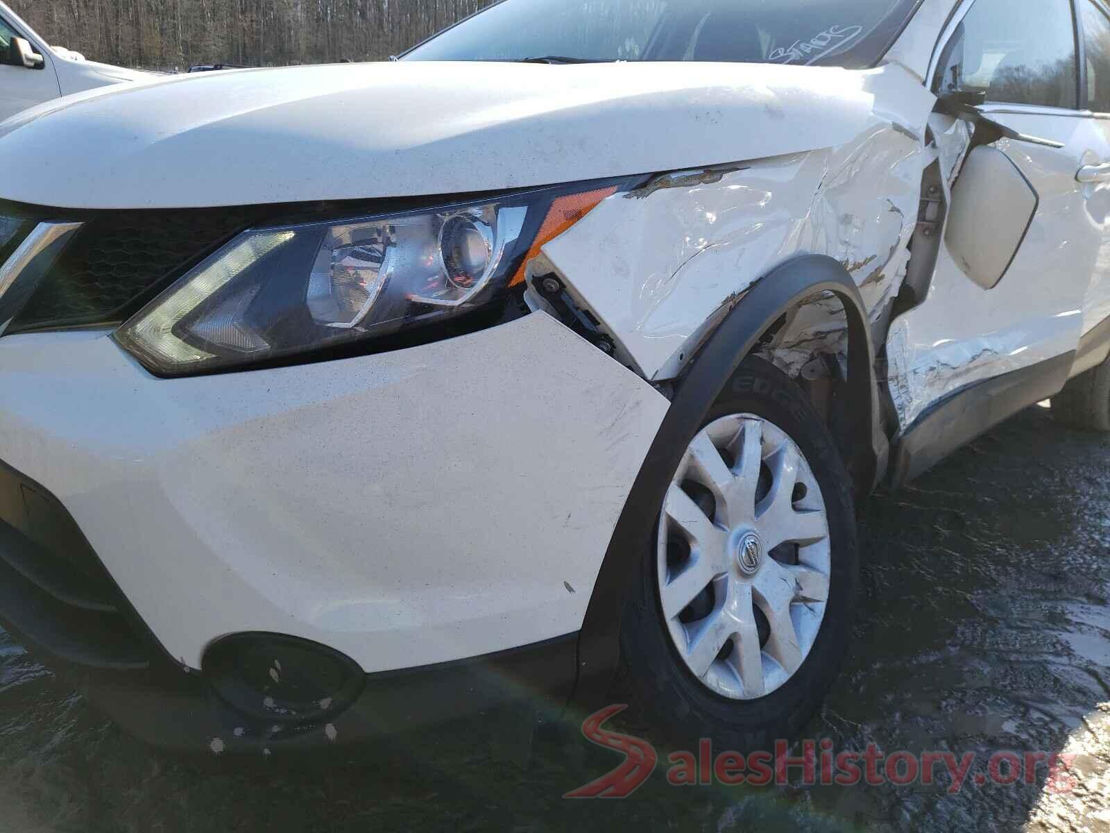 JN1BJ1CRXJW262373 2018 NISSAN ROGUE