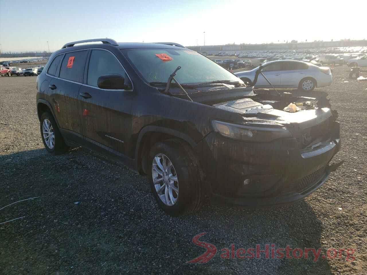 1C4PJLCB5KD134444 2019 JEEP CHEROKEE