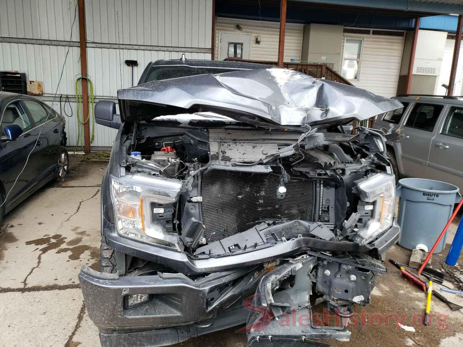 1FTFW1EG6JFE01250 2018 FORD F150