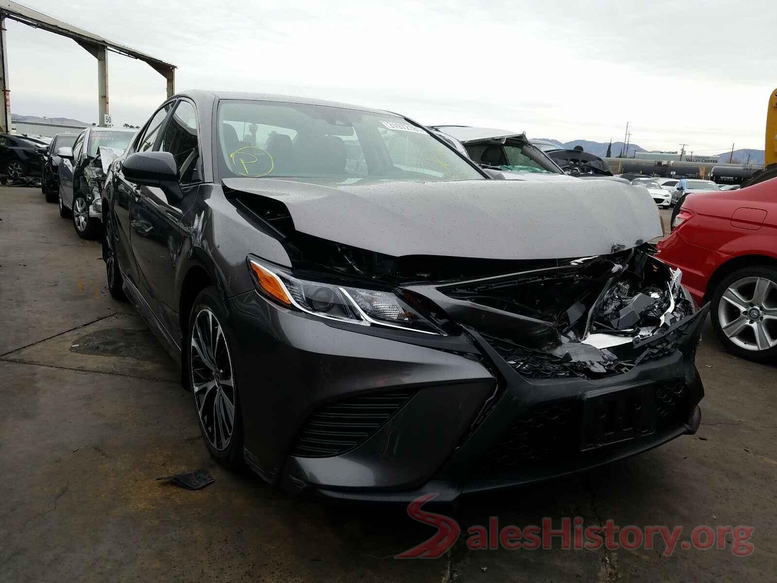 4T1G11AK0LU398255 2020 TOYOTA CAMRY