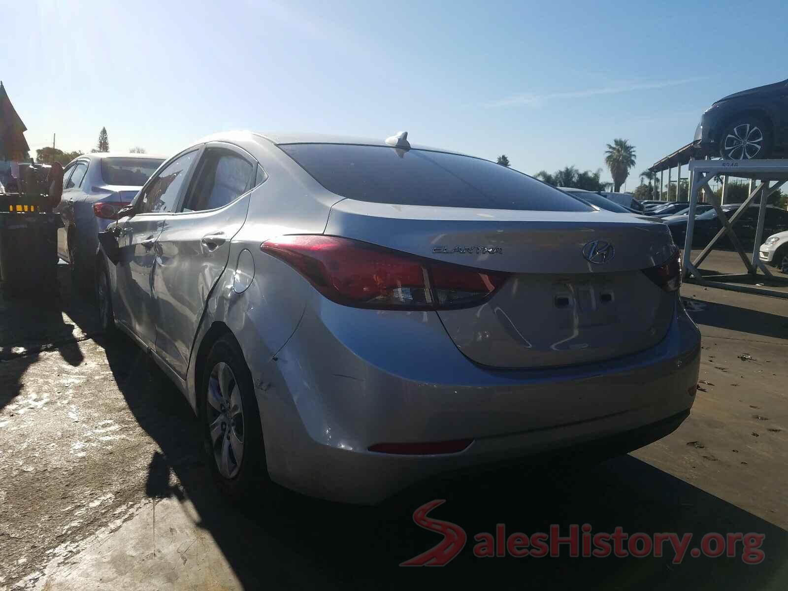 5NPDH4AE8GH748794 2016 HYUNDAI ELANTRA