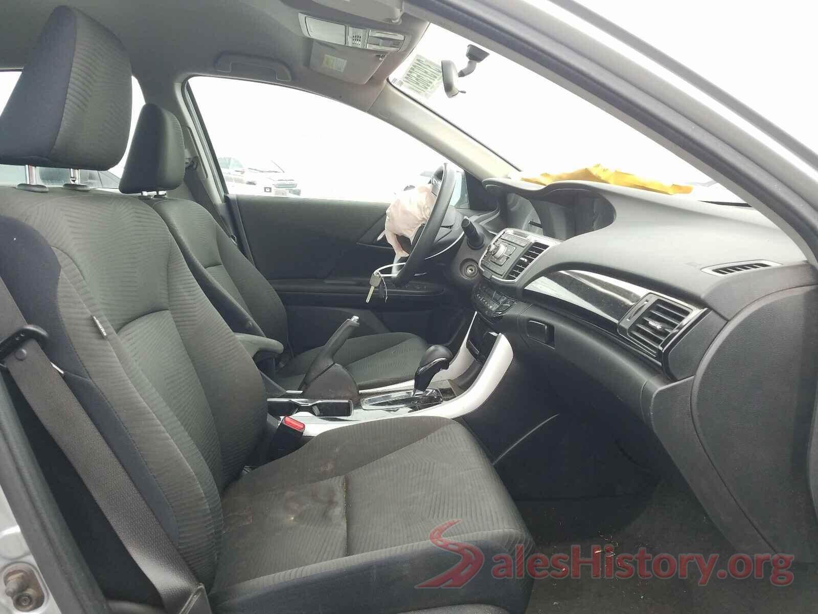 1HGCR2F32HA206878 2017 HONDA ACCORD