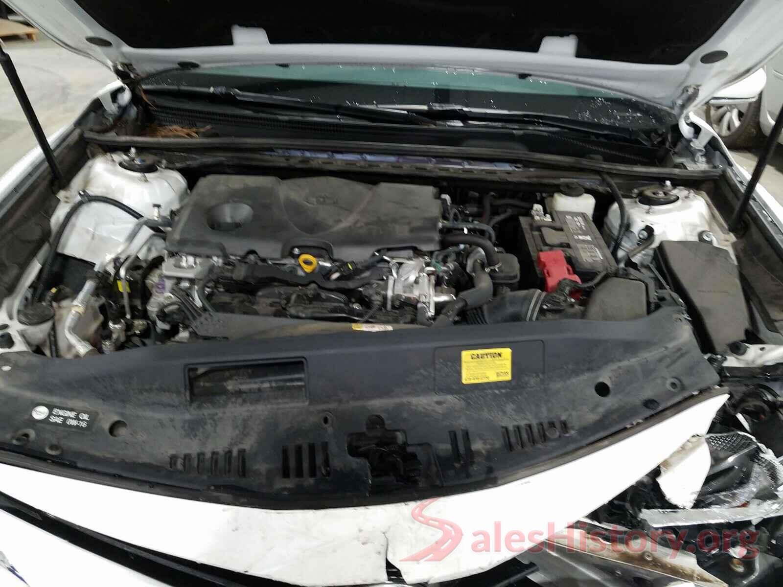 4T1B11HK8JU531759 2018 TOYOTA CAMRY