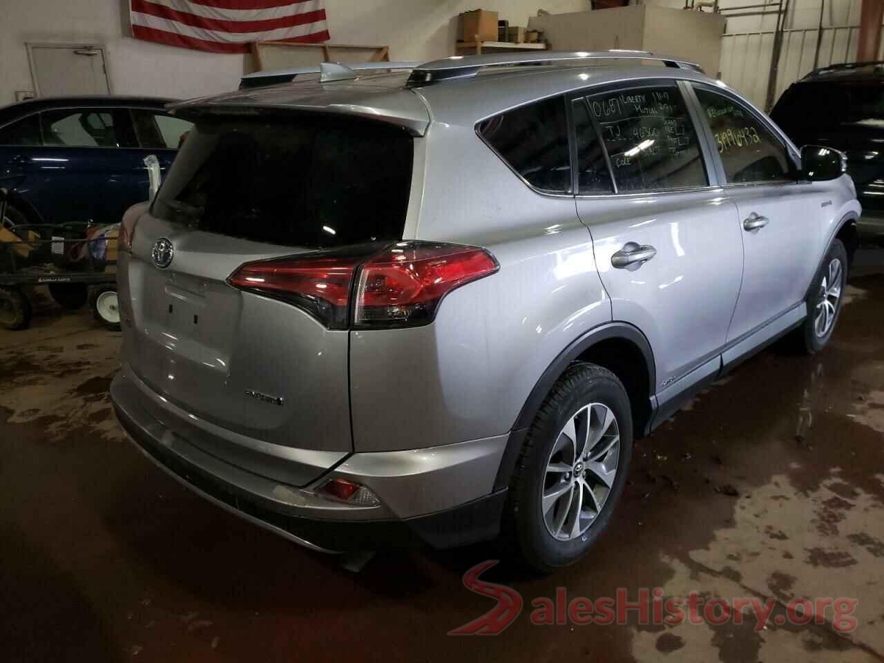 JTMRJREV6JD184691 2018 TOYOTA RAV4