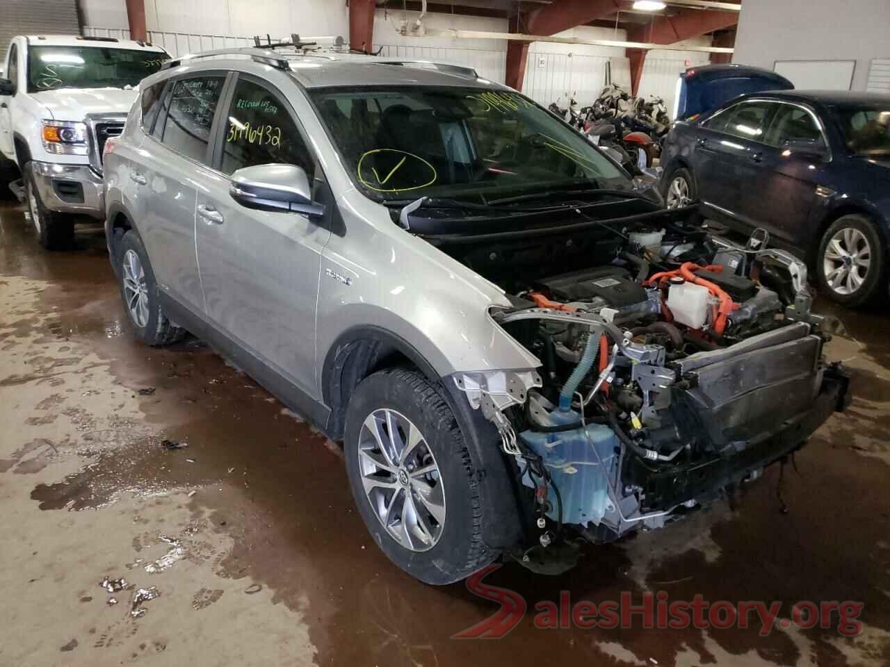 JTMRJREV6JD184691 2018 TOYOTA RAV4