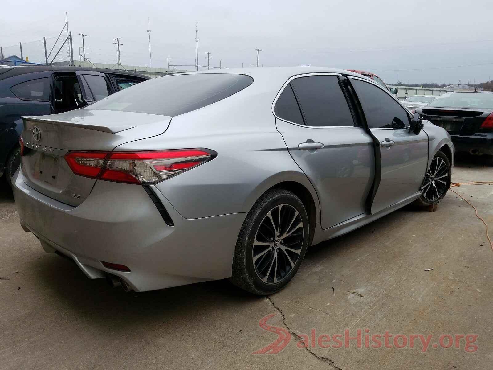 JTNB11HKXJ3032516 2018 TOYOTA CAMRY